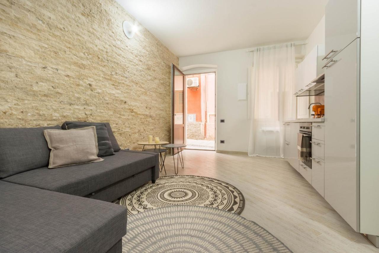 Via San Giacomo 10 Cagliari Zewnętrze zdjęcie