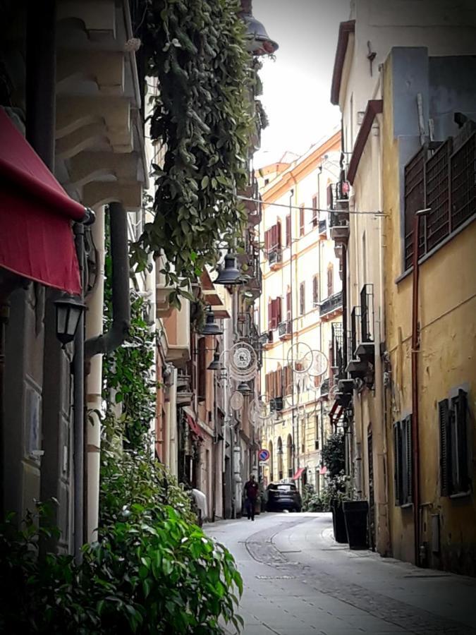 Via San Giacomo 10 Cagliari Zewnętrze zdjęcie